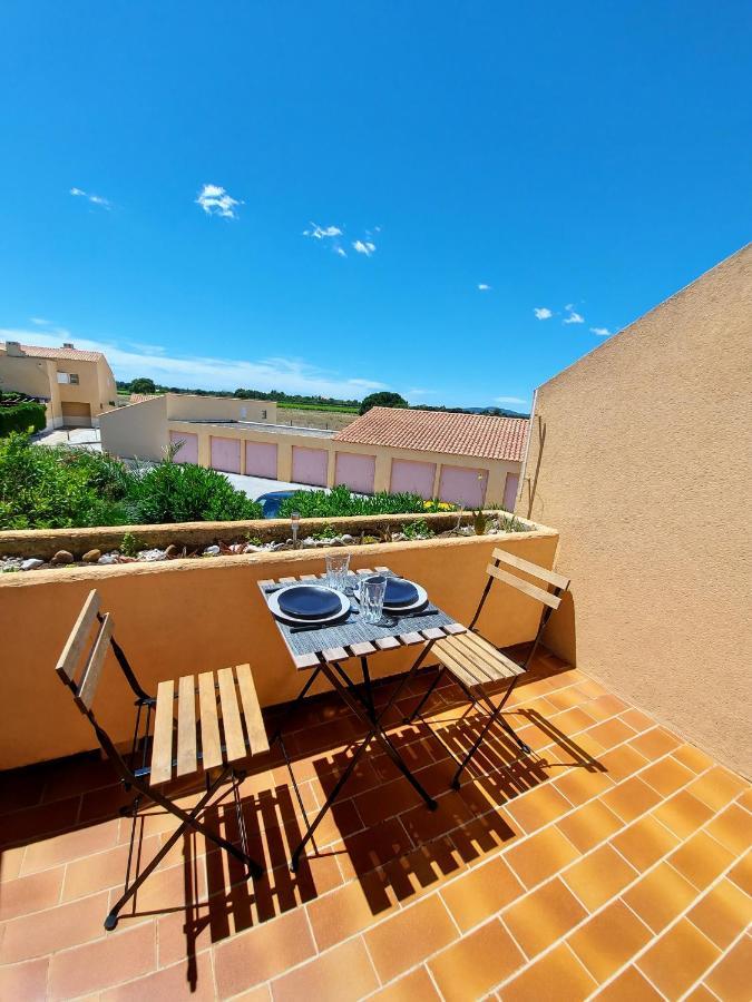 Coquet Studio Avec Belle Terrasse Lägenhet La Londe-les-Maures Exteriör bild