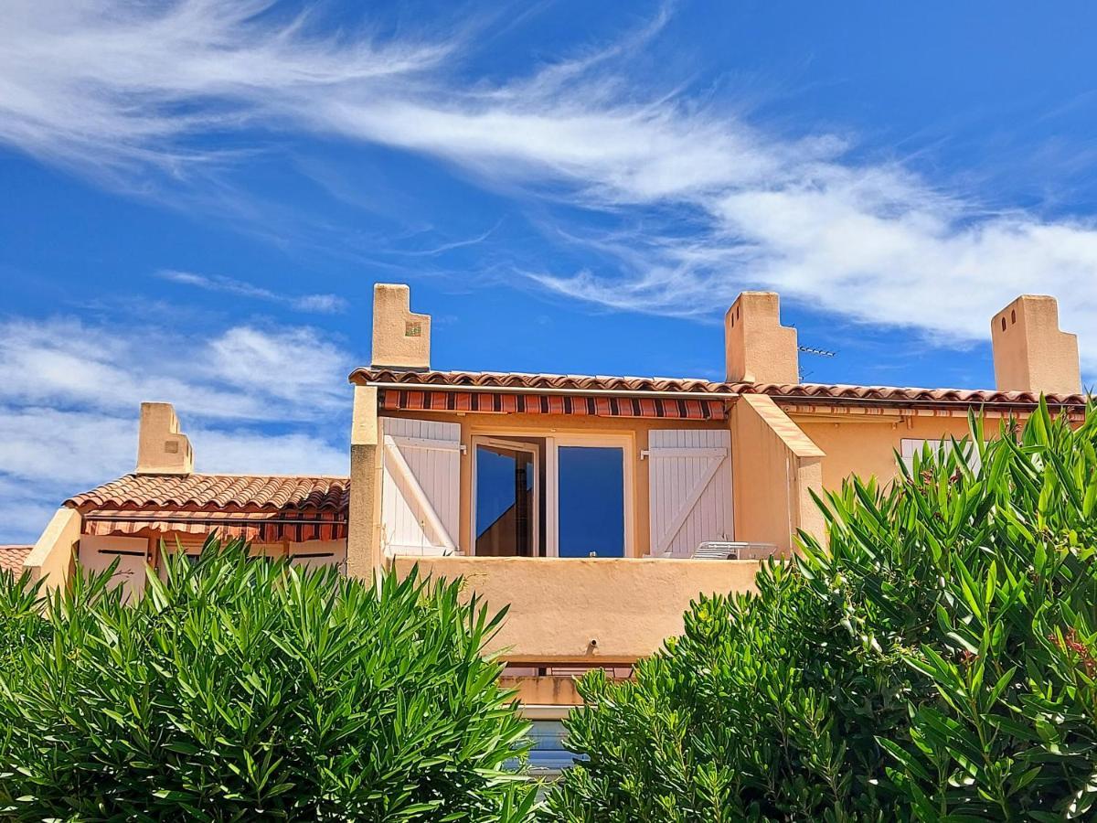 Coquet Studio Avec Belle Terrasse Lägenhet La Londe-les-Maures Exteriör bild